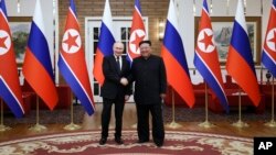 俄罗斯总统普京与朝鲜领导人金正恩在平壤举行会晤。(2024年6月19日)