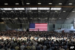 美国总统川普在日本东京外围的横田空军基地对美军官兵讲话(2017年11月5日)