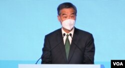 前香港特首、中国全国政协副主席梁振英表示,佩洛西访台只是为了美国人的利益服务 (美国之音/汤惠芸)