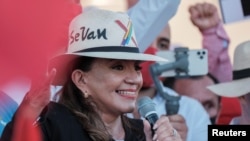洪都拉斯总统大选反对派候选人希奥玛拉·卡斯特罗(Xiomara Castro)(路透社2021年11月20日)