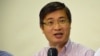 香港专栏作家、时事评论人士桑普律师(美国之音汤惠芸拍摄)