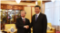 Trần Quốc Vượng trong một lần gặp Tập Cận Bình, ngày 20/8/2018 Photo Vnews.gov.vn