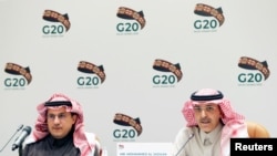 沙特阿拉伯财政大臣穆罕默德·贾丹(Mohammed Al-Jadaan)2月23日在首都利雅得就20国集团峰会问题举行记者会。