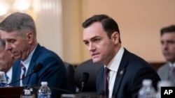 美国国会众议院美国与中国共产党战略竞争特设委员会主席麦克·加拉格尔(Mike Gallagher)(美联社资料图)
