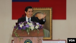 台湾总统马英九4月8日在台外交部主持“南海议题及南海和平倡议”讲习会,并回答了美国之音的提问。(美国之音齐勇明拍摄)