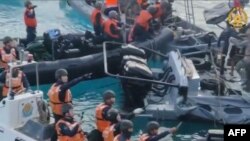菲中2024年6月17日在第二托马斯浅滩发生一次最严重冲突,菲律宾一位海员的手指因为中方撞船而折断。
