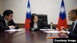 2016年12月蔡英文与特朗普通话 (图片来源:台湾总统府)
