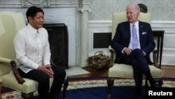 美国总统拜登2023年5月1日在白宫接待菲律宾总统小马科斯的到访。(路透社)