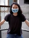 在404的国度里,用艺术对抗残酷现实的“狂人” 在404的国度里,用艺术对抗残酷现实的“狂人”