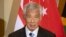 Perdana Menteri Singapura, Lee Hsien Loong, berbicara dalam konferensi pers selama kunjungannya di Parlemen Afrika Selatan di Cape Town pada 16 Mei 2023. (Photo: AFP)