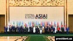 将近50个国家的代表出席了塔什干会议(2021年7月15日)