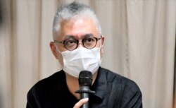 时事评论员黄伟国表示,新选制下的首次立法会选举强调”爱国者治港”,能够通过资格审查委员会”政治筛选”的候选人,代表性及认受性都相当有限,他估计民主党成员以个人身份支持某些”非建制”候选人,对选情毫无影响 (美国之音汤惠芸)