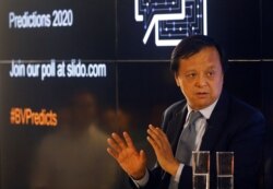 香港证交所总裁李小加在接受路透社采访。(2020年1月9日)