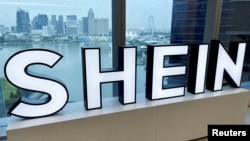 中国跨境电商SHEIN位于新加坡中央商务区办公室的SHEIN标志。(资料照)