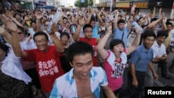 当地居民7月28日游行,反对建设排污管道