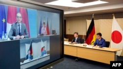日本外务大臣茂木敏充和防卫大臣岸信夫与德国外长马斯举行视频会议。(2021年4月13日)