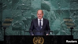 德国总理奥拉夫·朔尔茨(Olaf Scholz)在联大会议上发言。(路透社2022年9月20日)