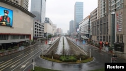 中国湖北武汉在新型冠状病毒疫情爆发后春节期间的街道。(2020年1月26日)