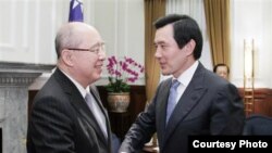 台湾总统马英九6月10日会见了吴伯雄一行(照片来源:台湾总统府)